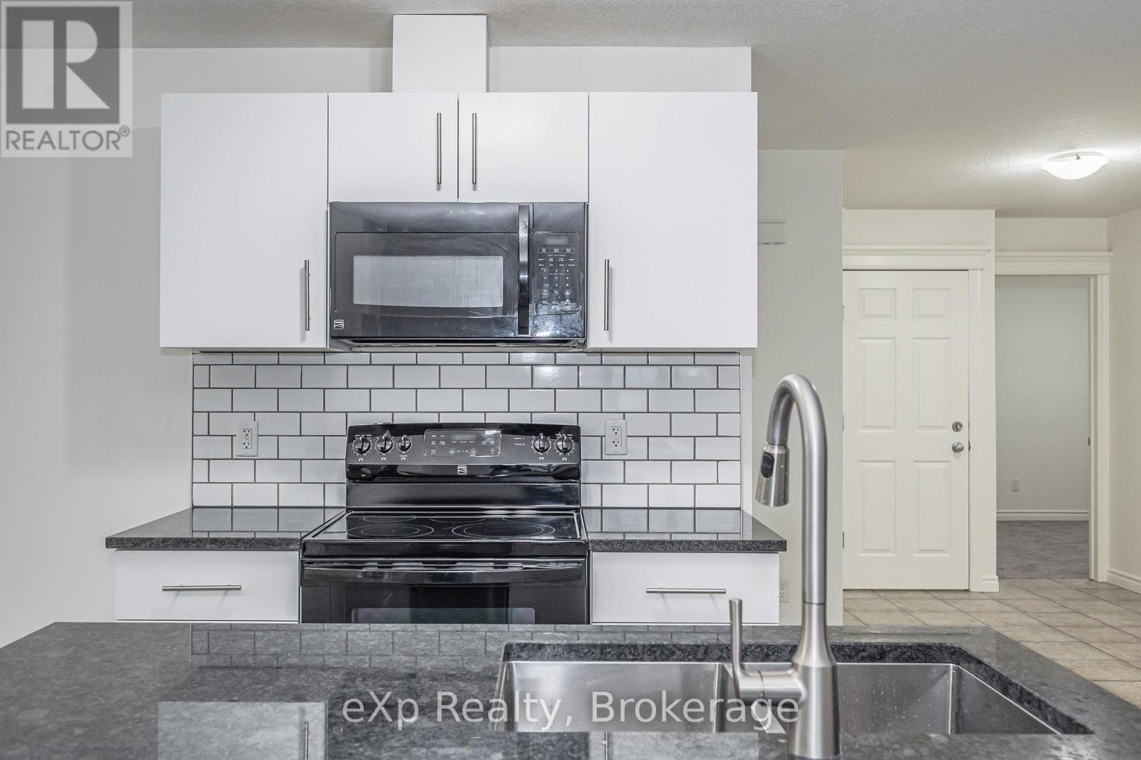 Upper - 62 Victoria Road N, Guelph, Ontario  N1E 5H1 - Photo 9 - X14110022