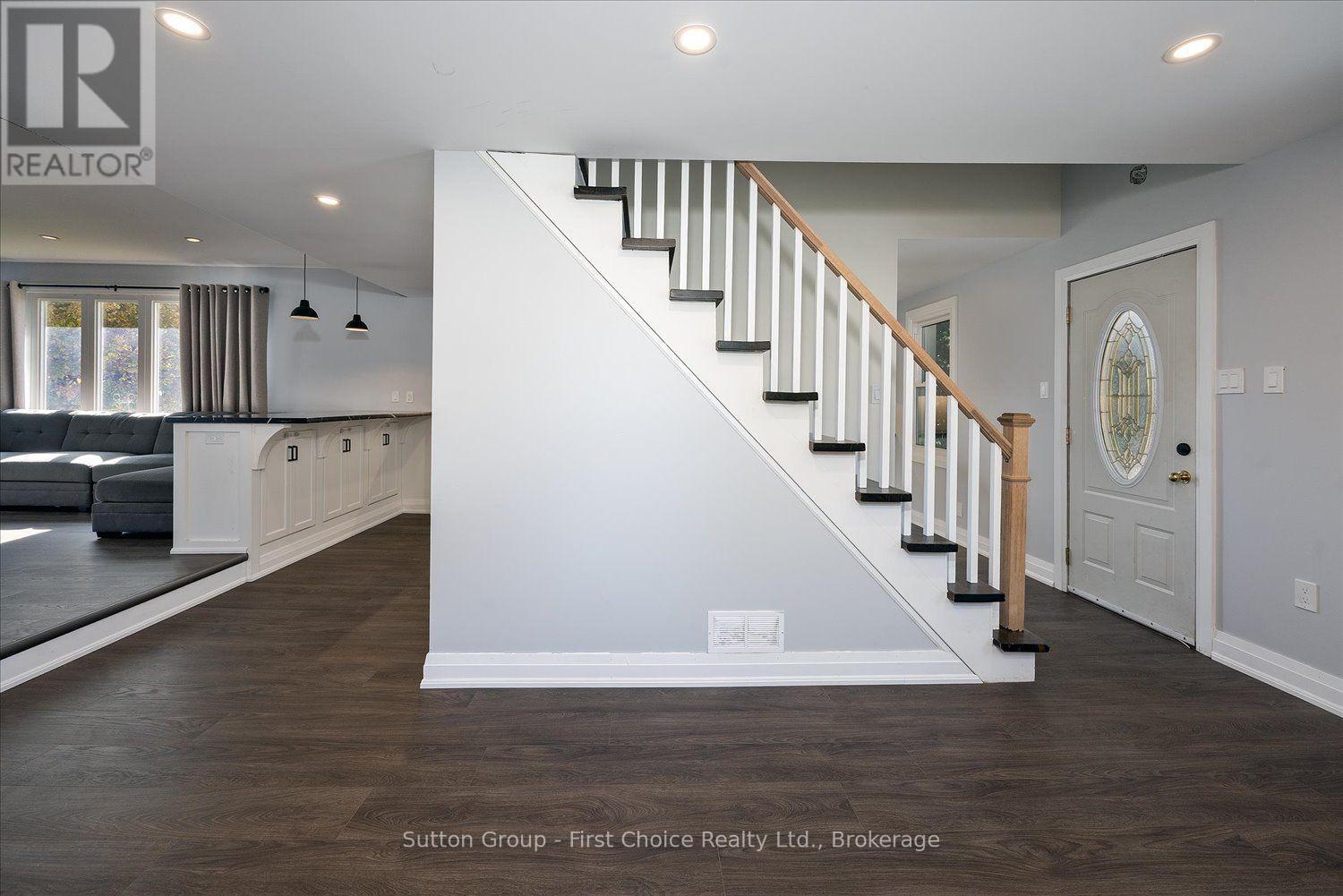 21 Temperance Street, Perth East, Ontario  N0K 1M0 - Photo 5 - X14110094
