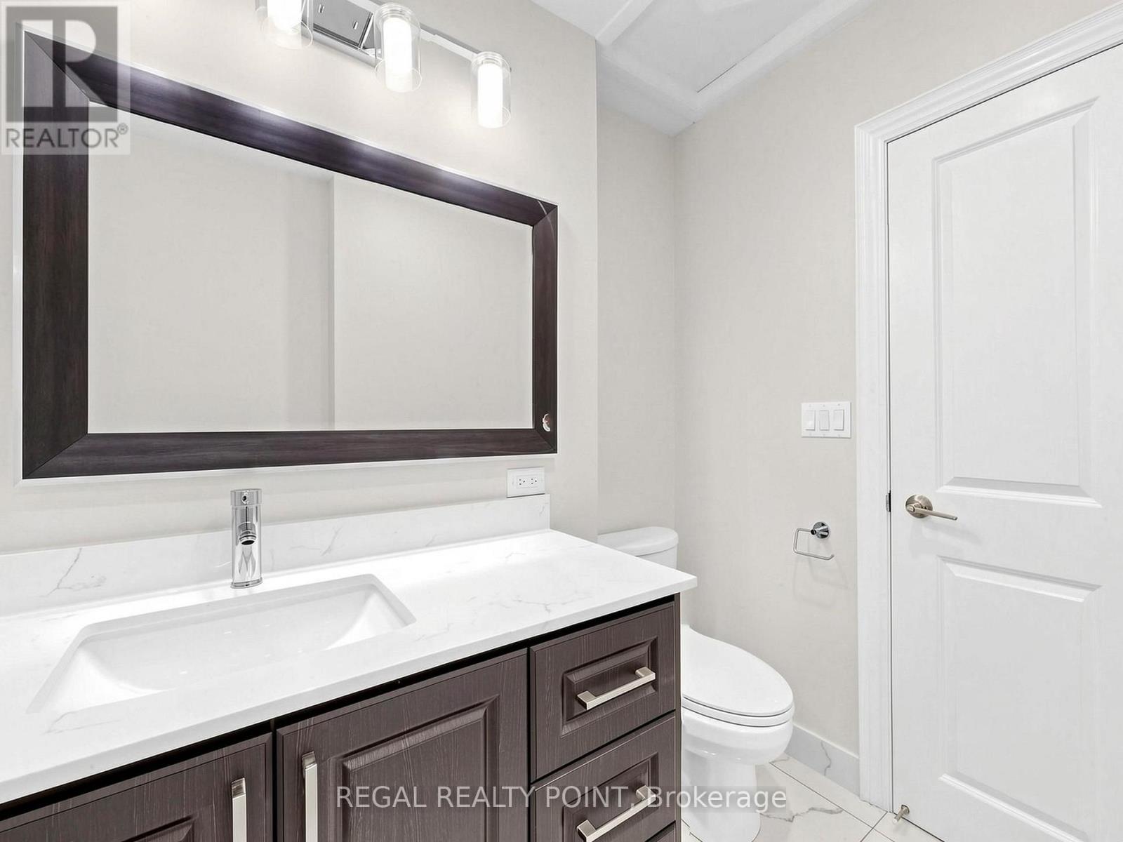 71 Clydesdale Drive, Toronto (Pleasant View), Ontario  M2J 3N3 - Photo 15 - C14110076