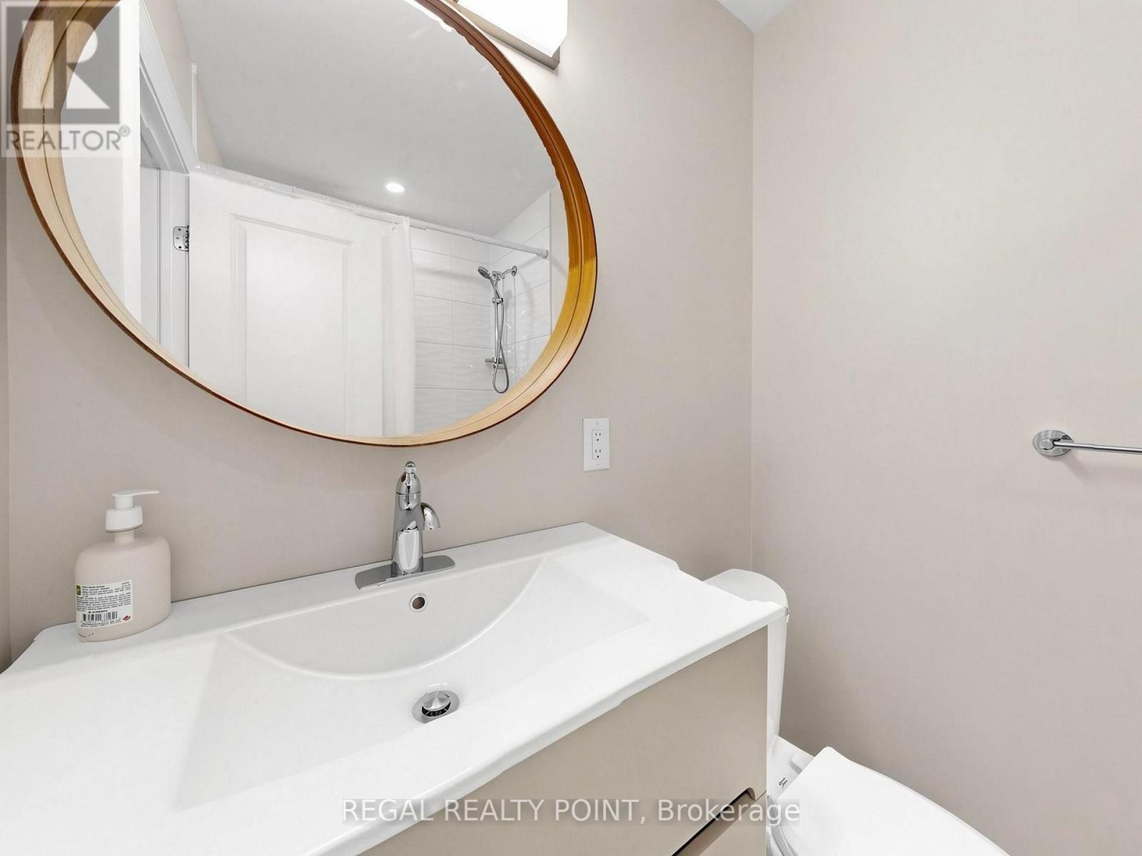 71 Clydesdale Drive, Toronto (Pleasant View), Ontario  M2J 3N3 - Photo 21 - C14110076