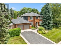 1 CHATTERSON DRIVE, Hamilton, Ontario