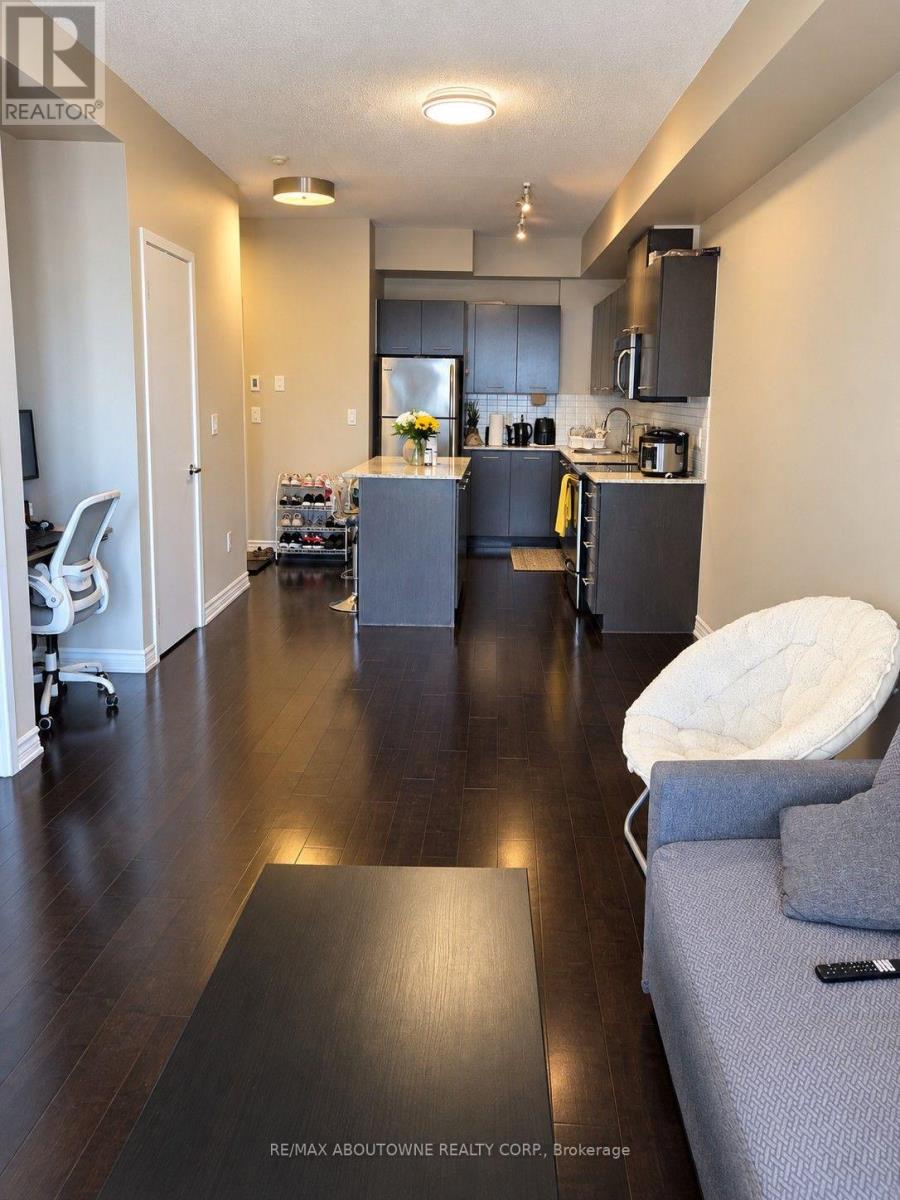 1207 - 365 Prince Of Wales Drive, Mississauga (City Centre), Ontario  L5B 0G6 - Photo 9 - W14109960