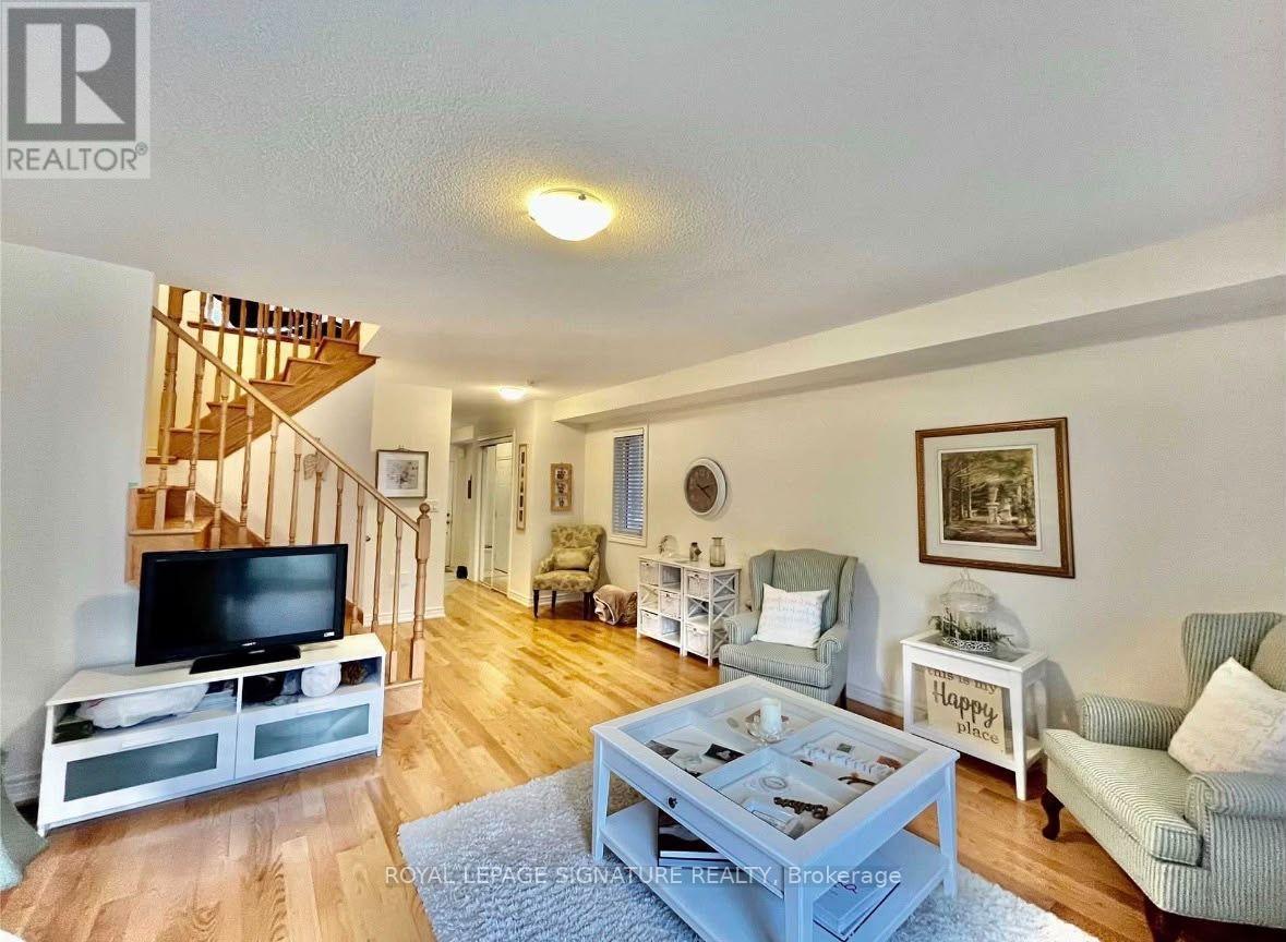 3932 Tufgar Crescent, Burlington (Alton), Ontario  L7M 2A4 - Photo 10 - W14110044