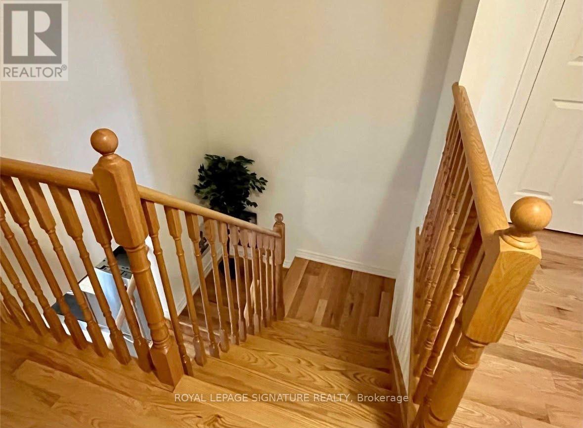 3932 Tufgar Crescent, Burlington (Alton), Ontario  L7M 2A4 - Photo 4 - W14110044