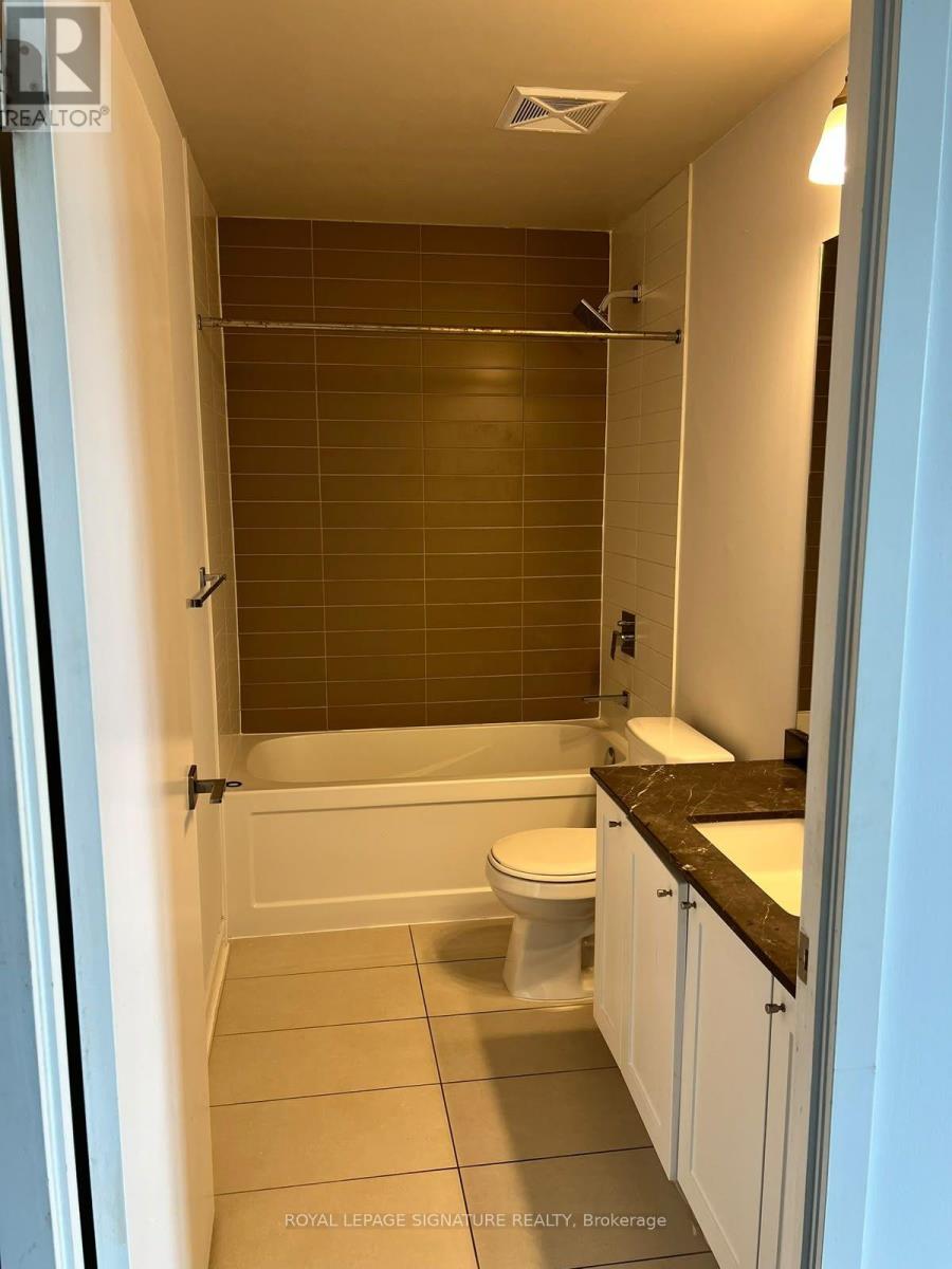 402 - 510 Curran Place, Mississauga (Creditview), Ontario  M5J 1B5 - Photo 11 - W14110054