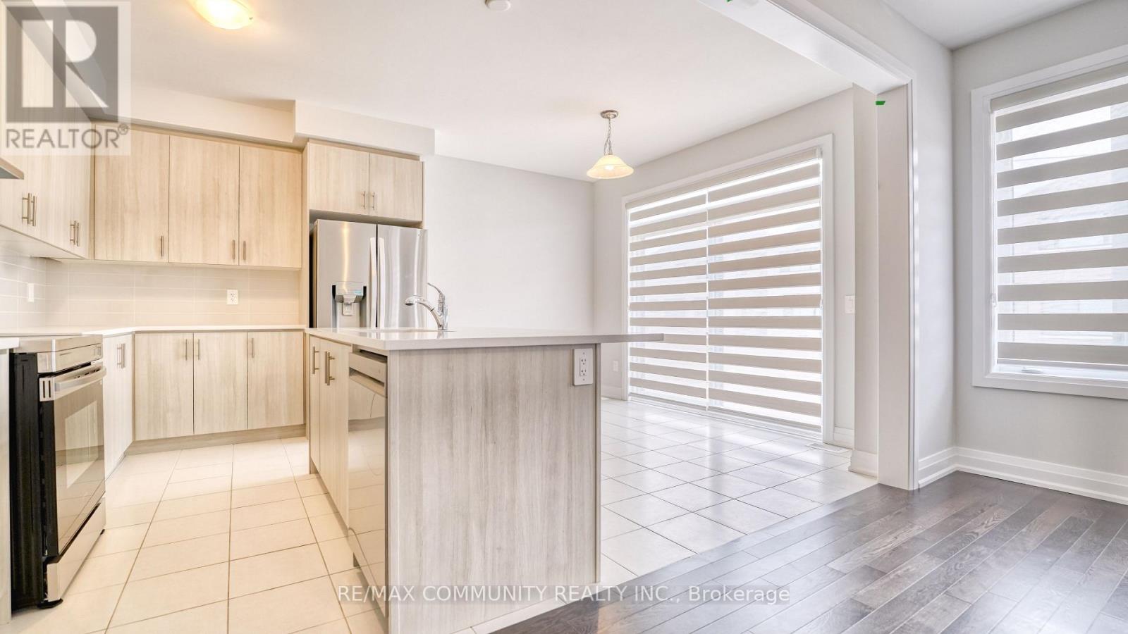 21 Corley Street, Kawartha Lakes (Lindsay), Ontario  K9V 0R2 - Photo 8 - X14110010