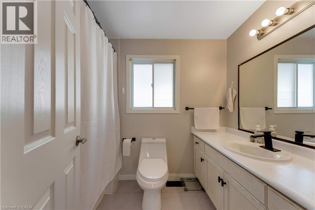 268 Keewatin Avenue, Kitchener, Ontario  N2B 3W4 - Photo 22 - 40873485