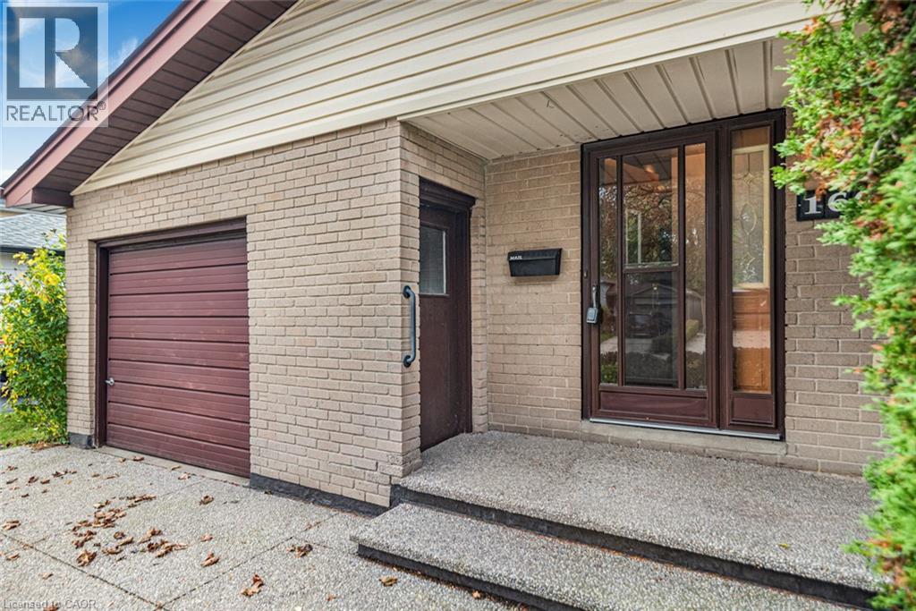 160 Birchcliffe Crescent, Hamilton, Ontario  L8T 4K9 - Photo 4 - 40873334