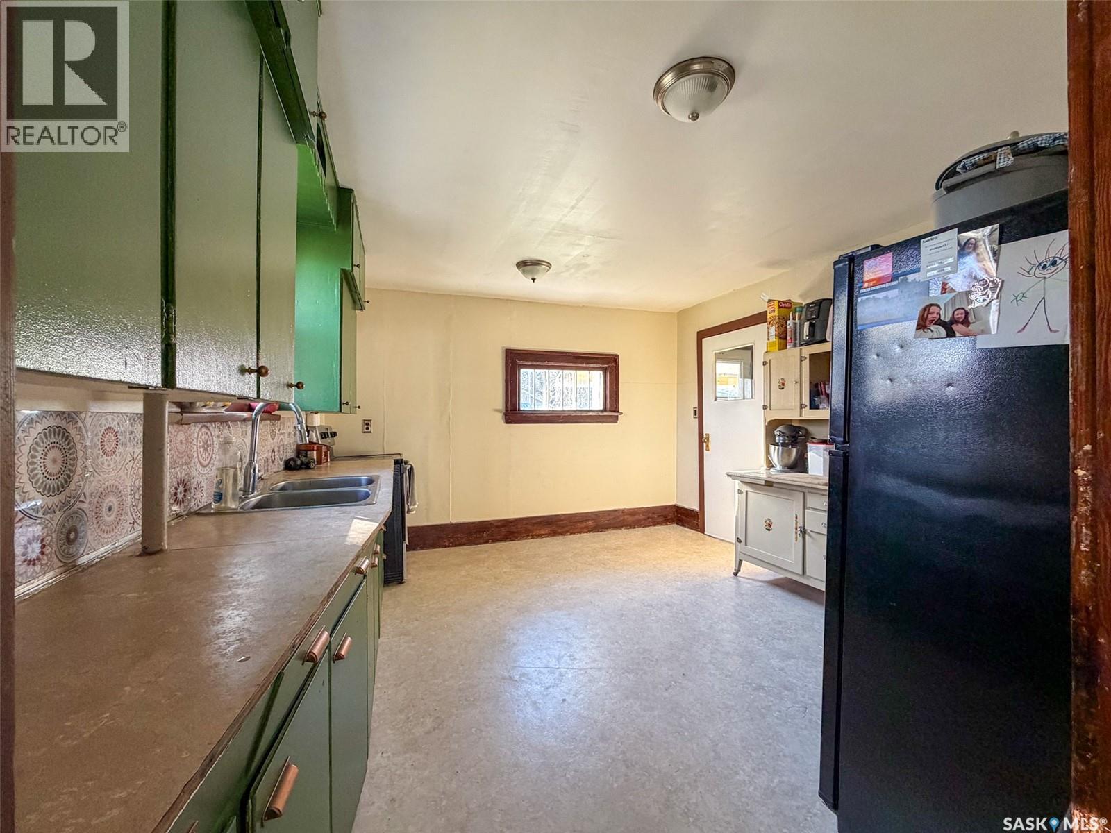 431 1st Street W, Shaunavon, Saskatchewan  S0N 2M0 - Photo 16 - SK051800