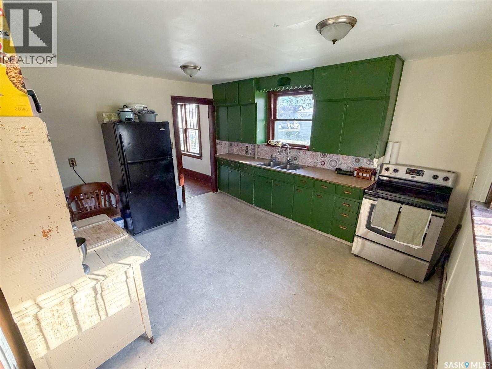 431 1st Street W, Shaunavon, Saskatchewan  S0N 2M0 - Photo 18 - SK051800