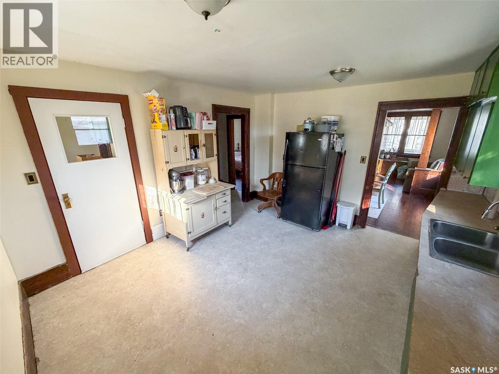 431 1st Street W, Shaunavon, Saskatchewan  S0N 2M0 - Photo 20 - SK051800