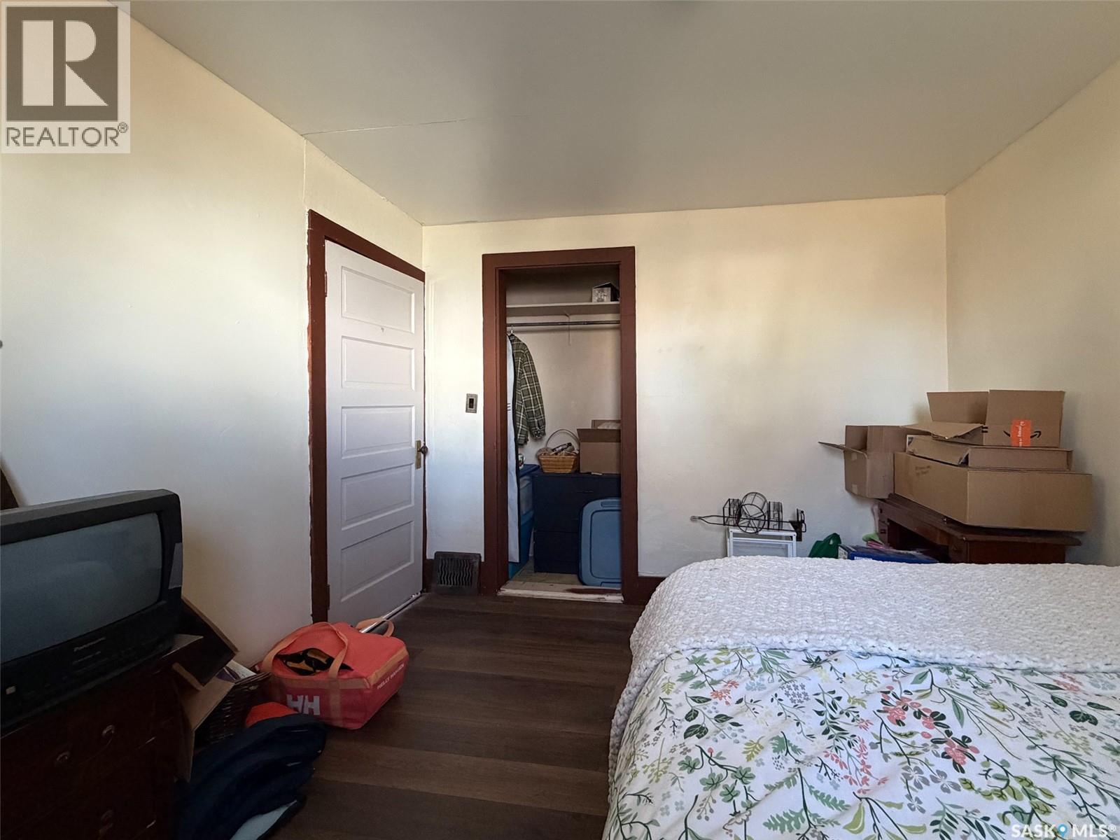 431 1st Street W, Shaunavon, Saskatchewan  S0N 2M0 - Photo 32 - SK051800