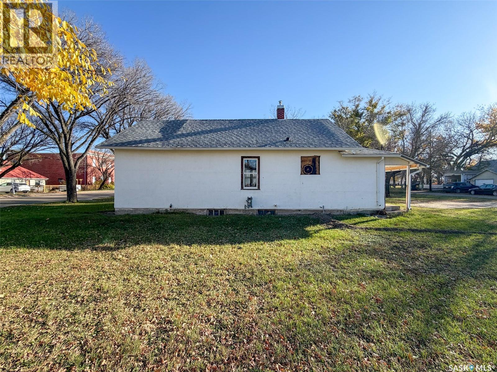 431 1st Street W, Shaunavon, Saskatchewan  S0N 2M0 - Photo 54 - SK051800
