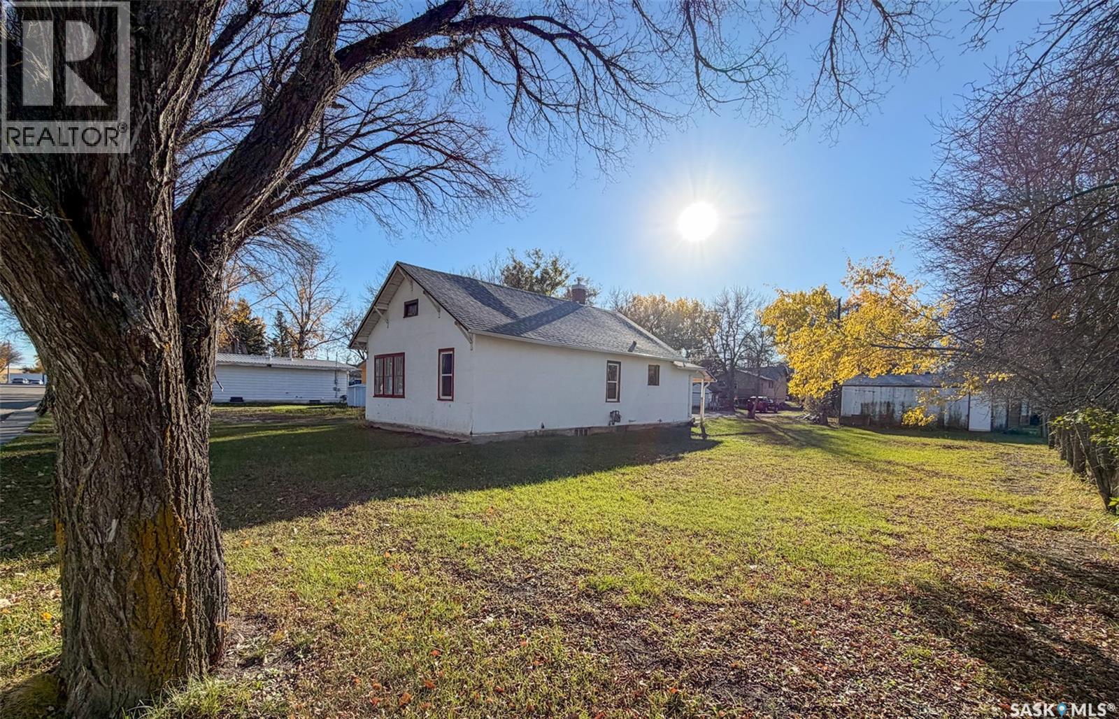 431 1st Street W, Shaunavon, Saskatchewan  S0N 2M0 - Photo 55 - SK051800