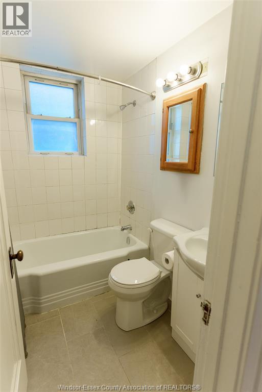 710 Giles Boulevard East Unit# 105, Windsor, Ontario  N9A 4E4 - Photo 8 - 26025727
