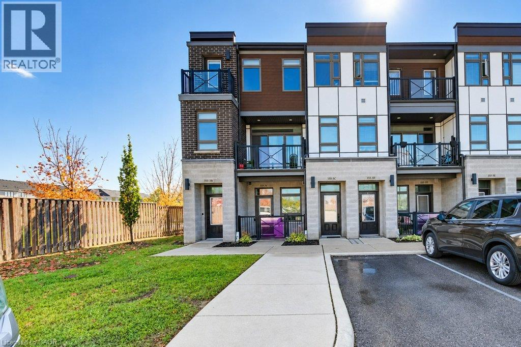 155 Thomas Slee Drive Unit# 3a, Kitchener, Ontario N2P 2X5 - Photo 2 - 40868754