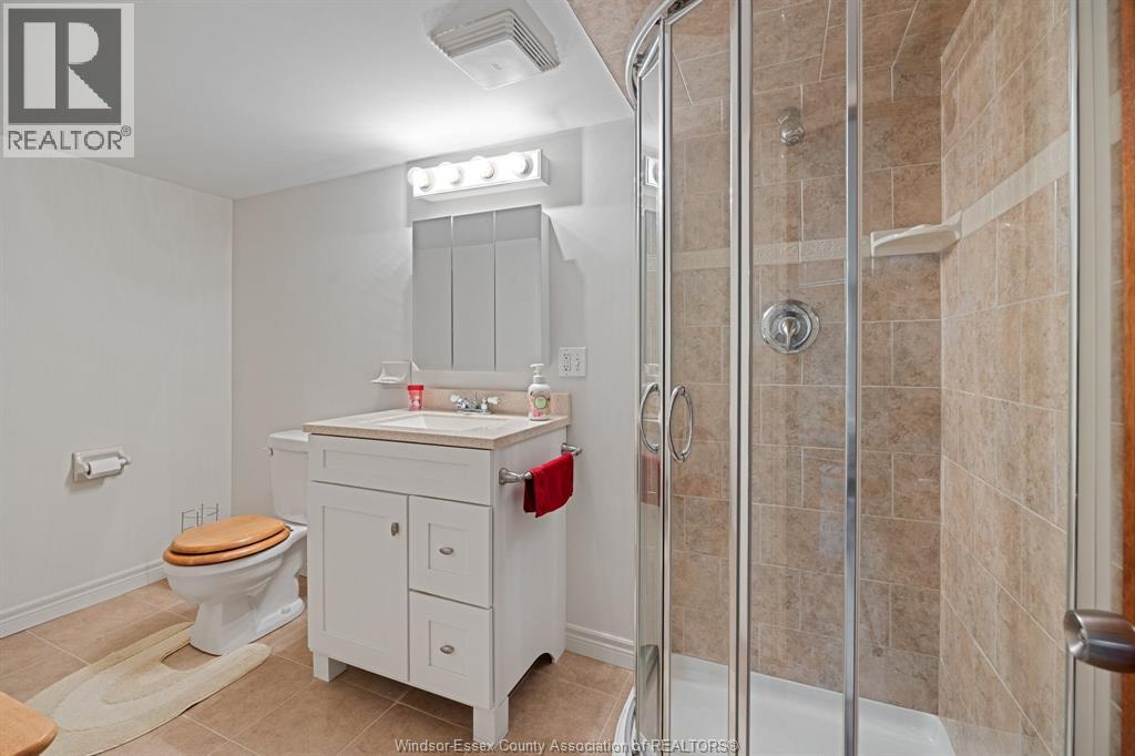 3511 Charlevoix, Windsor, Ontario  N9E 3B4 - Photo 15 - 26026087
