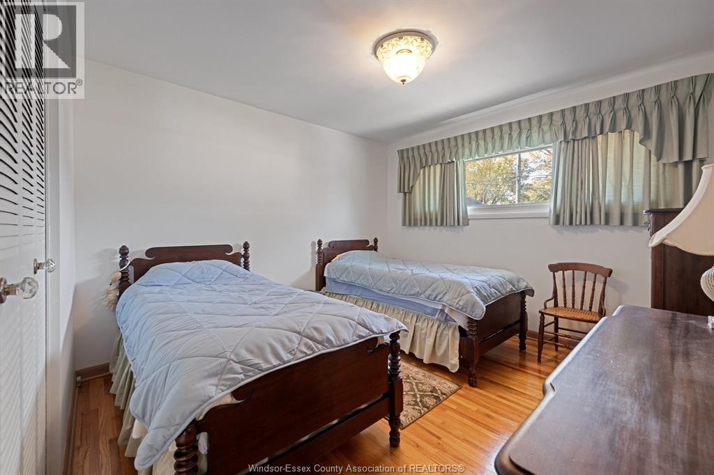 3511 Charlevoix, Windsor, Ontario  N9E 3B4 - Photo 18 - 26026087