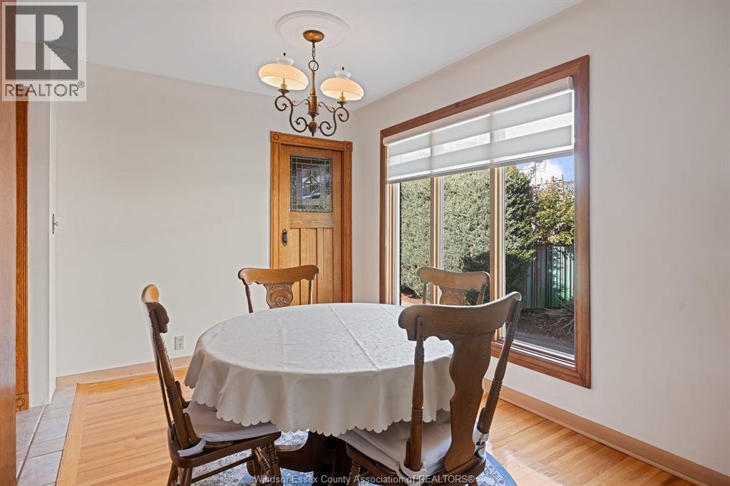 3511 Charlevoix, Windsor, Ontario  N9E 3B4 - Photo 7 - 26026087
