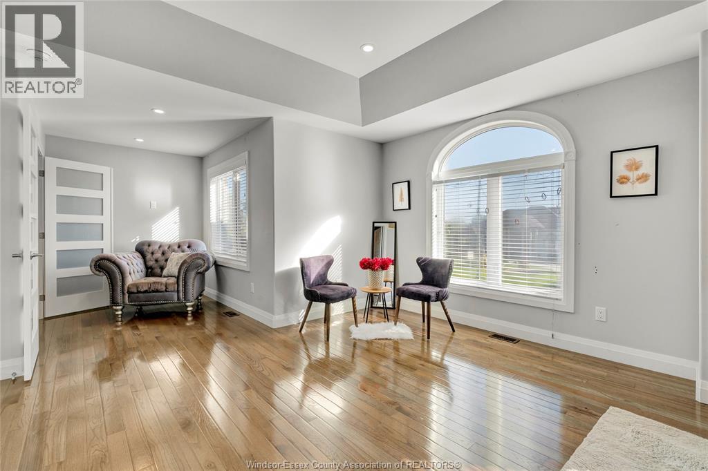 4015 Sixth Concession, Windsor, Ontario  N9G 1S6 - Photo 12 - 26026084