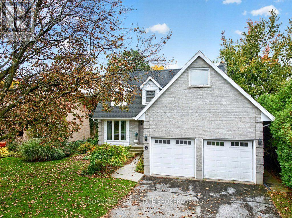 12 Casterton Avenue, Kingston (Central City West), Ontario  K7M 1R5 - Photo 2 - X14110138