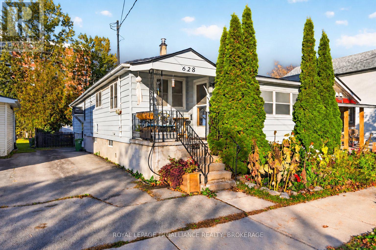 628 MACDONNELL STREET, kingston (east of sir john a. blvd), Ontario