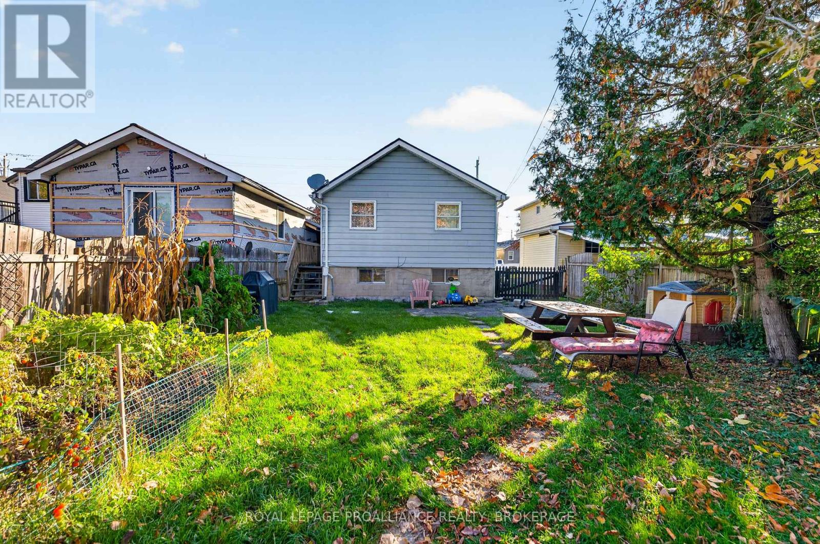 628 Macdonnell Street, Kingston (East Of Sir John A. Blvd), Ontario  K7K 4X3 - Photo 40 - X14110160