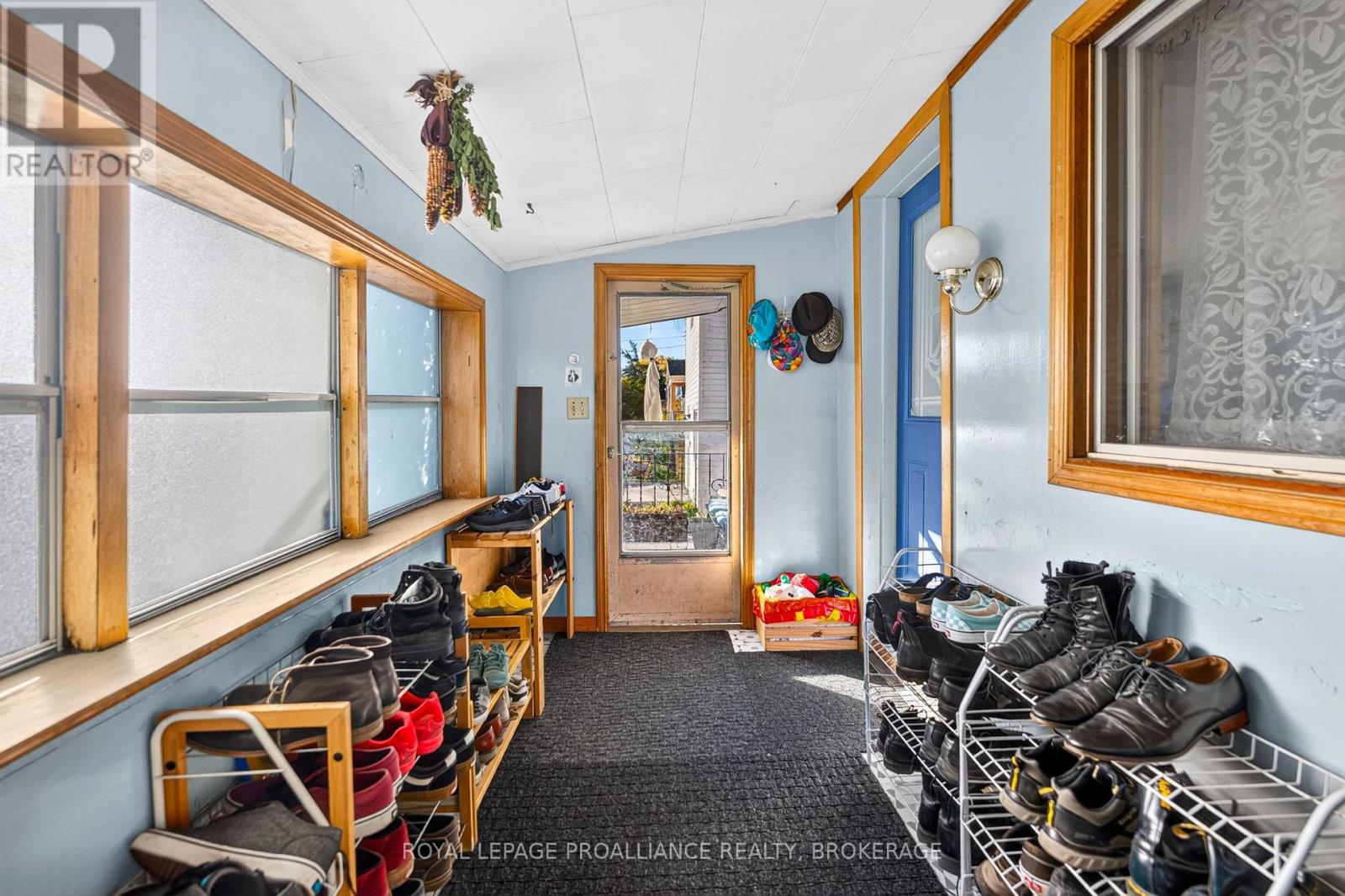 628 Macdonnell Street, Kingston (East Of Sir John A. Blvd), Ontario  K7K 4X3 - Photo 6 - X14110160