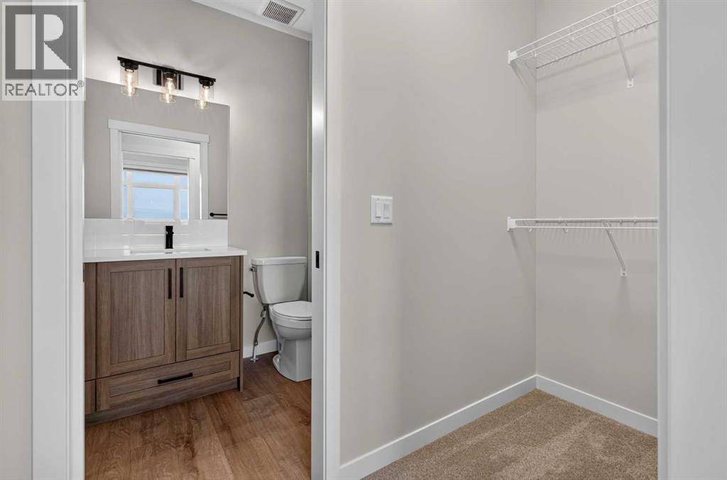 705, 30 Creekside Villas Sw, Calgary, Alberta  T1T 1Z1 - Photo 24 - A2351868