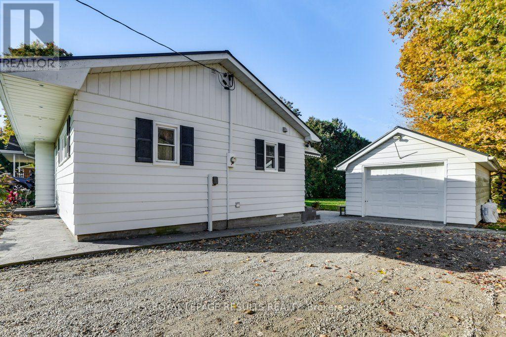 9187 Rogers Road, Malahide, Ontario  N5H 2R4 - Photo 23 - X14110182