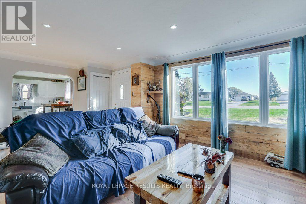 9187 Rogers Road, Malahide, Ontario  N5H 2R4 - Photo 7 - X14110182