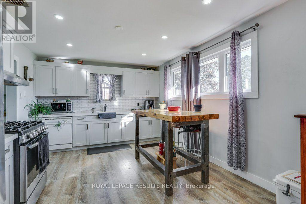 9187 Rogers Road, Malahide, Ontario  N5H 2R4 - Photo 9 - X14110182