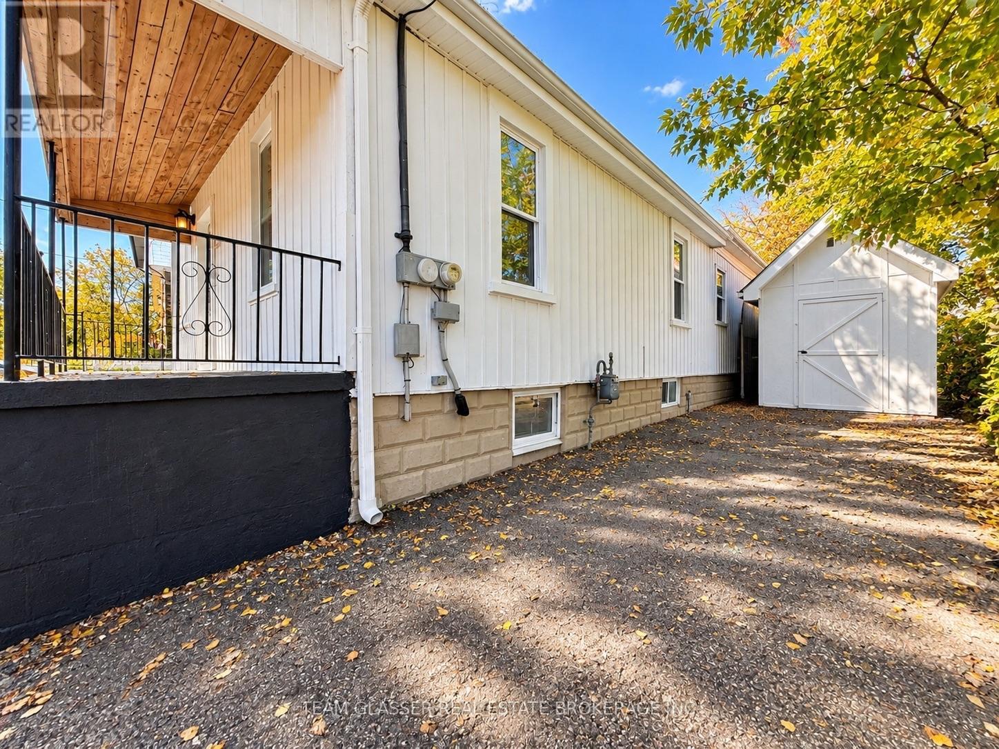 80 Mackay Avenue, London South (South E), Ontario  N6J 2V6 - Photo 3 - X14110348