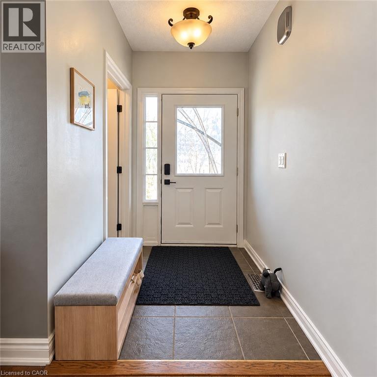 5321 Applegarth Drive, Burlington, Ontario  L7L 7E4 - Photo 2 - 40873067