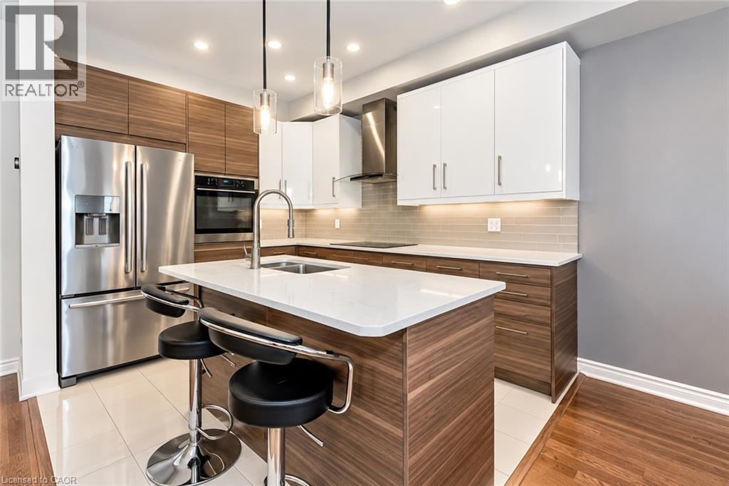 5321 Applegarth Drive, Burlington, Ontario  L7L 7E4 - Photo 6 - 40873067