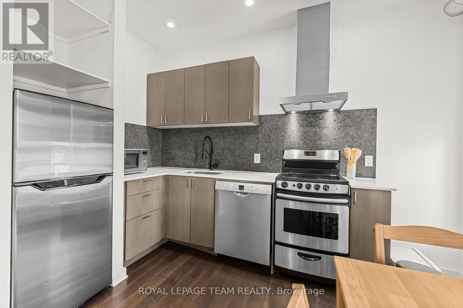 301 - 1308 Thames Street, Ottawa, Ontario  K1Z 7N4 - Photo 5 - X14110346