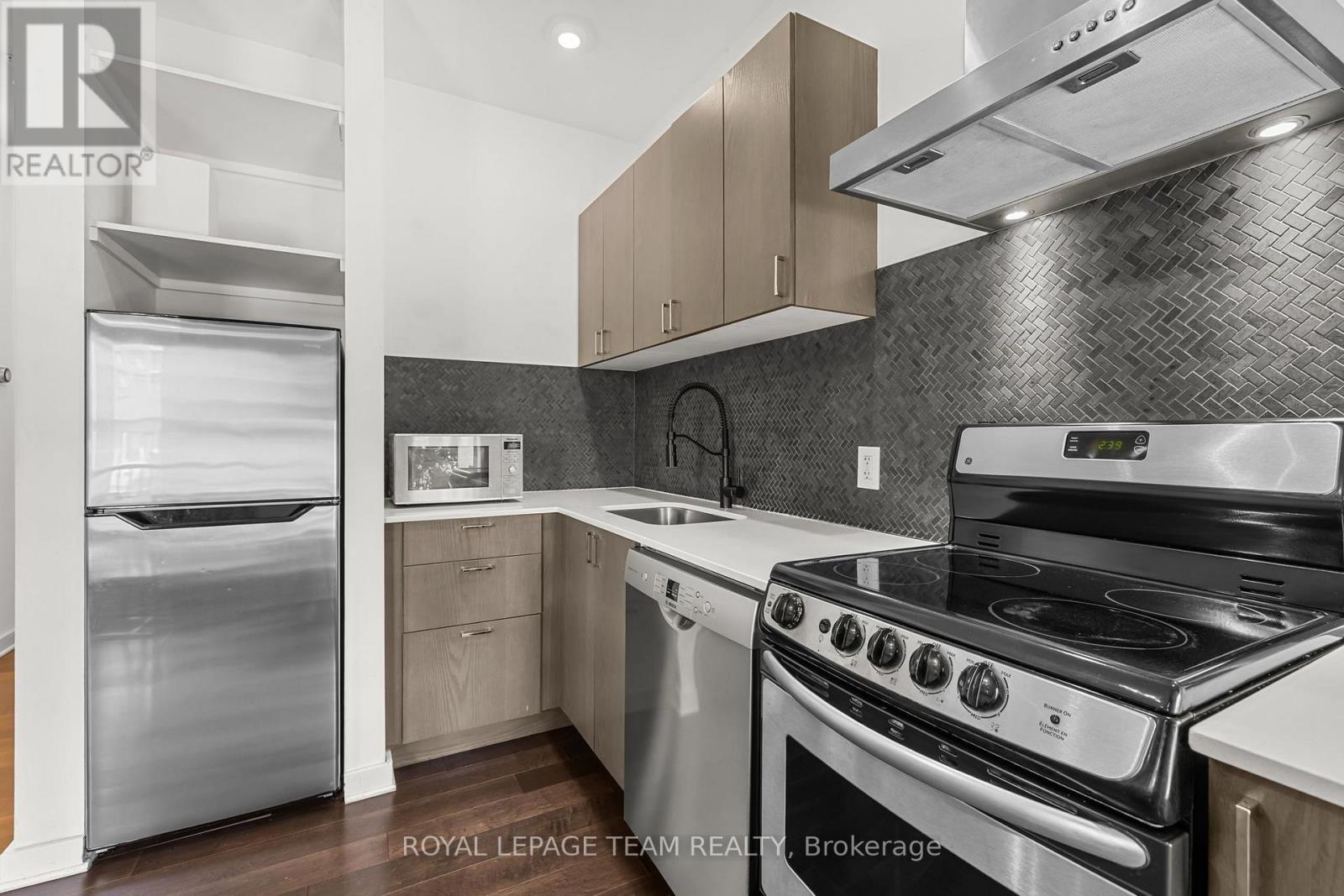 301 - 1308 Thames Street, Ottawa, Ontario  K1Z 7N4 - Photo 6 - X14110346