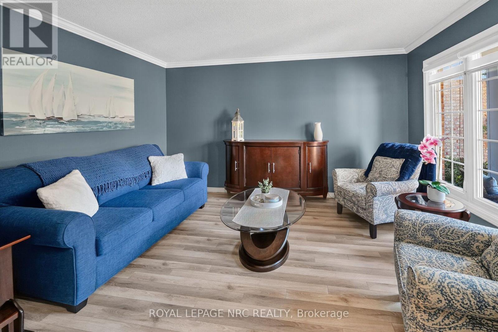 74 Sterling Street, St. Catharines, Ontario  L2S 3T3 - Photo 5 - X14110426