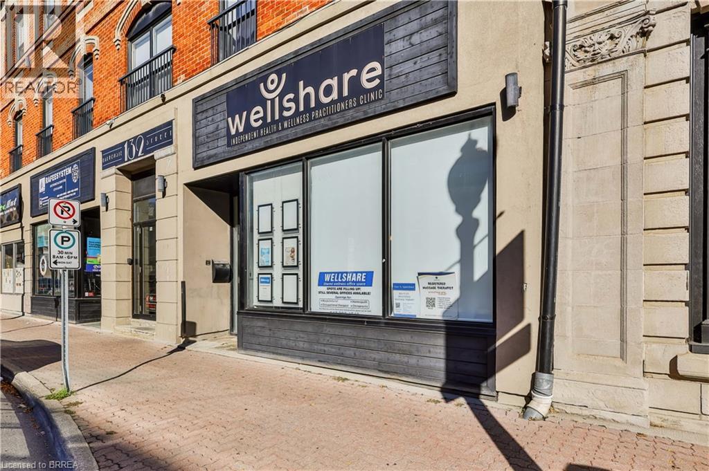 134 Dalhousie Street, Brantford, Ontario  N3T 2J3 - Photo 3 - 40871849