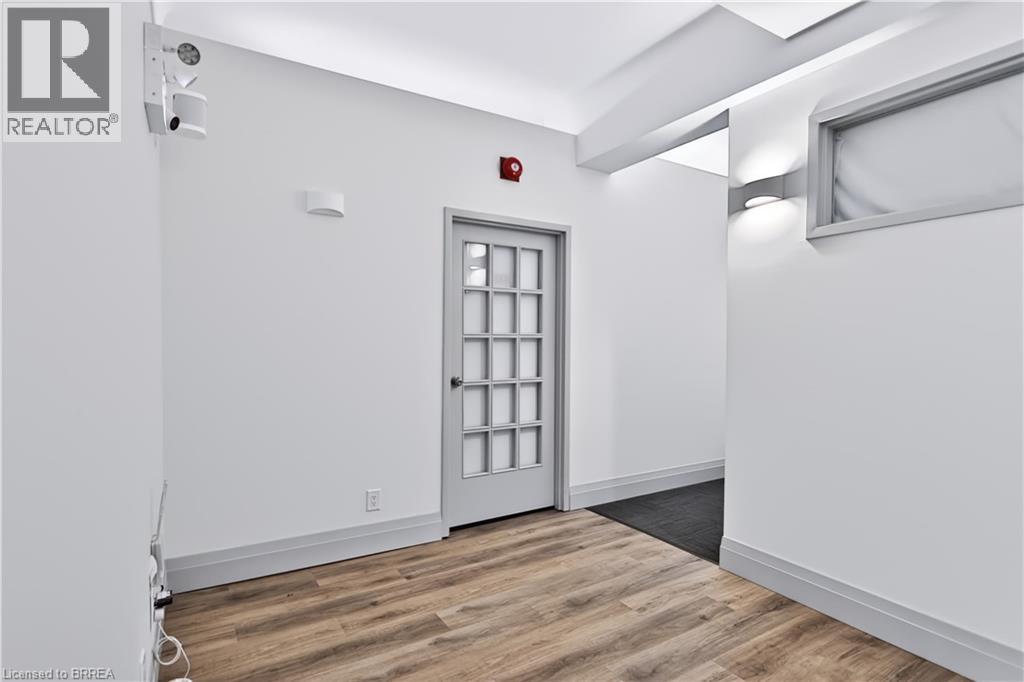 134 Dalhousie Street, Brantford, Ontario  N3T 2J3 - Photo 9 - 40871849