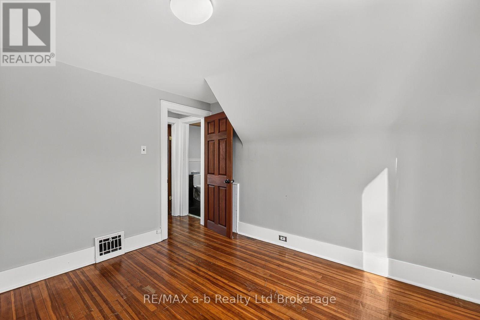 825 James Street, Woodstock (Woodstock - South), Ontario  N4S 1R9 - Photo 20 - X14110320