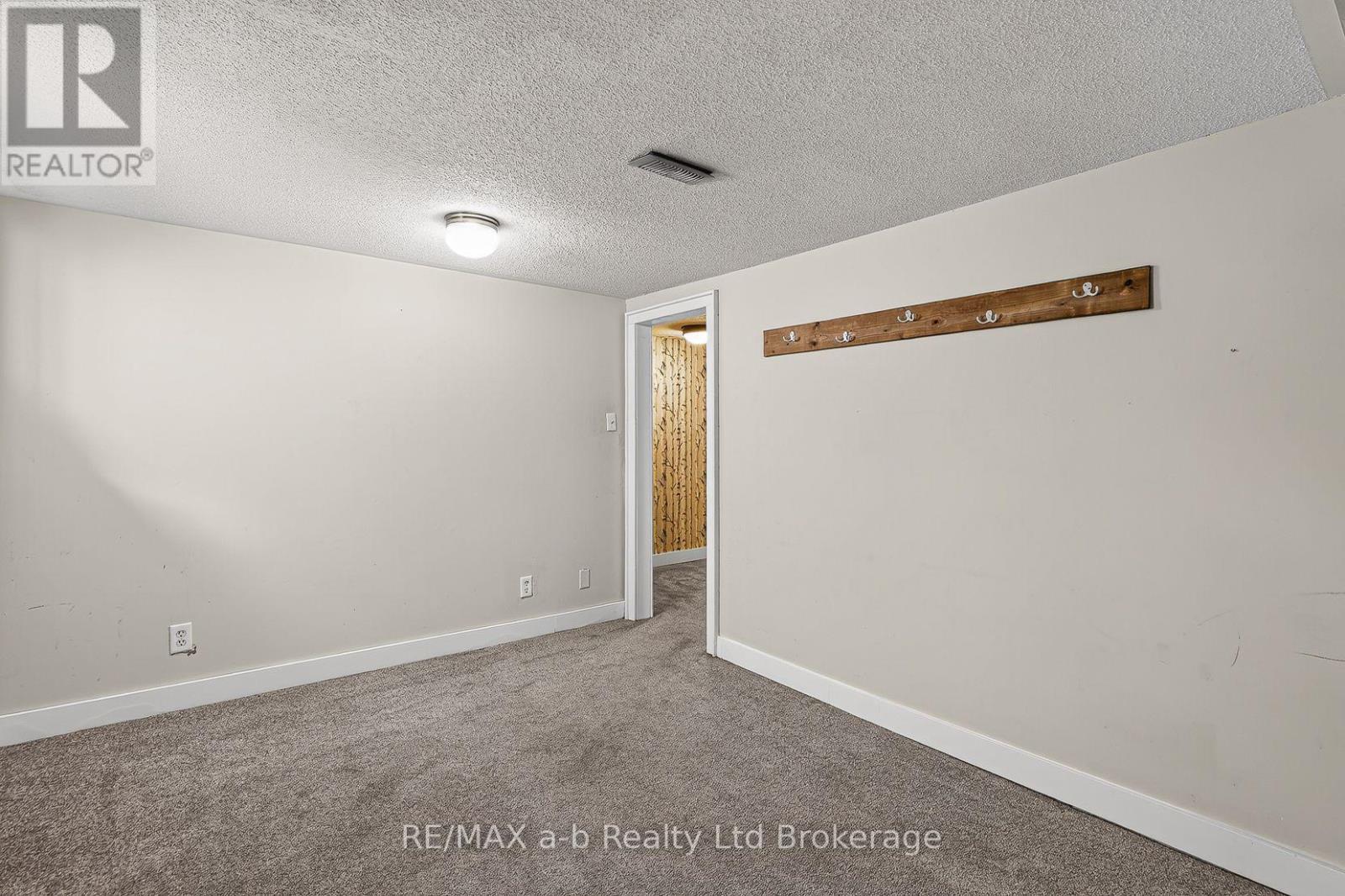 825 James Street, Woodstock (Woodstock - South), Ontario  N4S 1R9 - Photo 24 - X14110320
