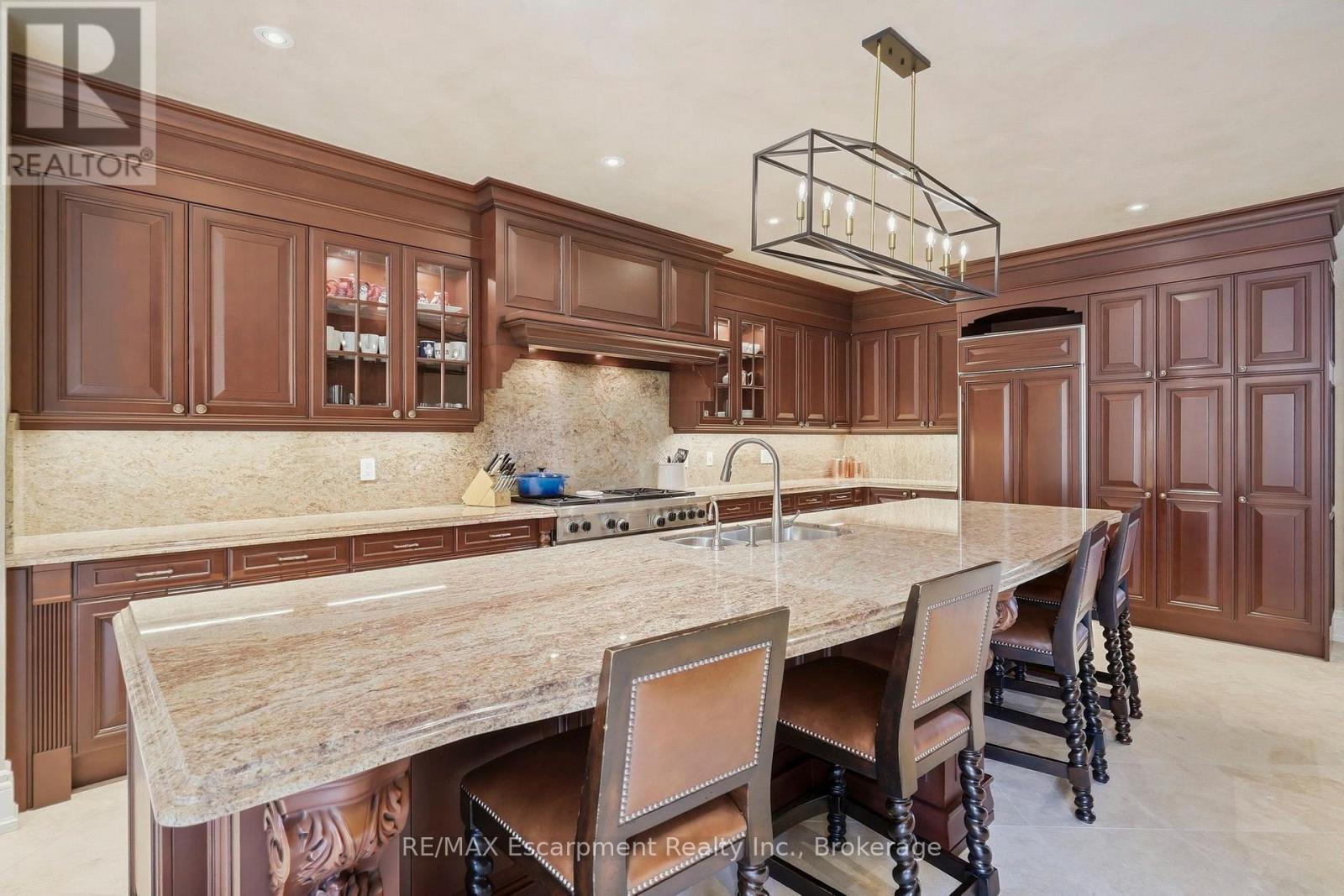 254 Donessle Drive, Oakville, Ontario  L6J 3Y6 - Photo 13 - W14110352