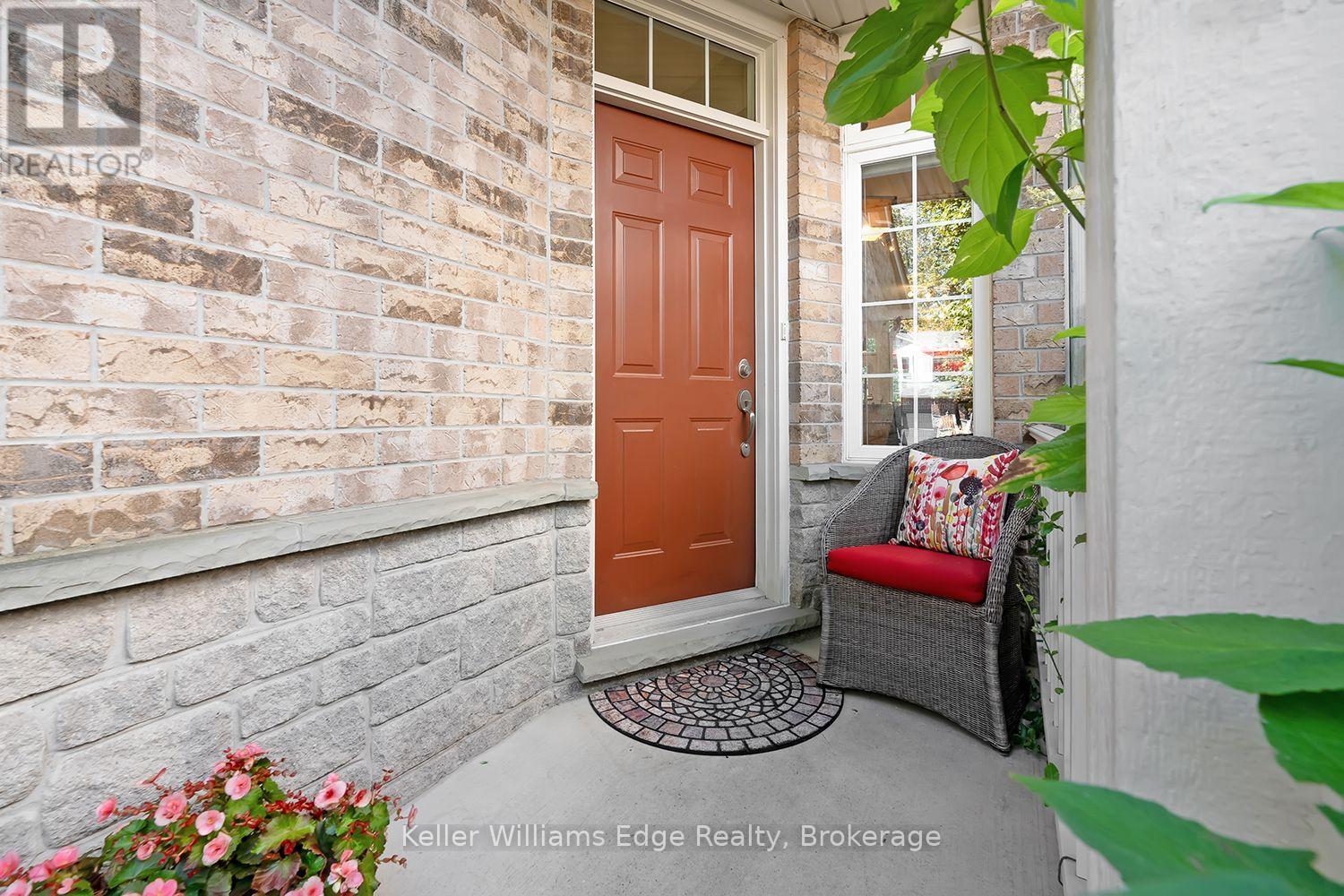 46 Sunnycroft Court W, Hamilton, Ontario  L0R 2H4 - Photo 6 - X14110408