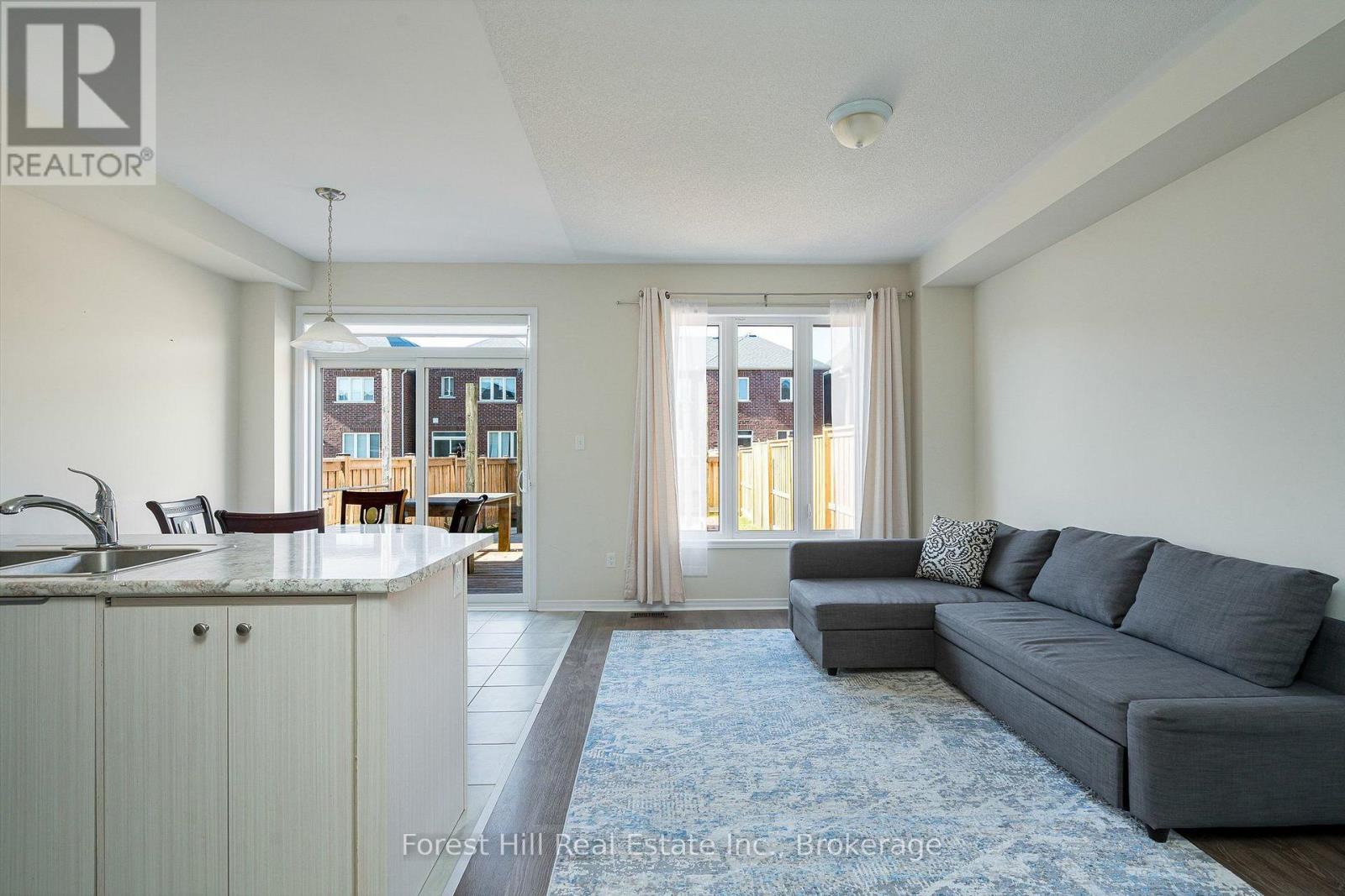 48 Portland Street, Collingwood, Ontario  L9Y 3Z6 - Photo 8 - S14110350