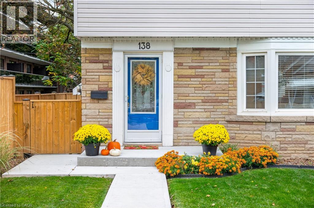 138 Cameron Avenue S, Hamilton, Ontario  L8K 2X7 - Photo 5 - 40873467