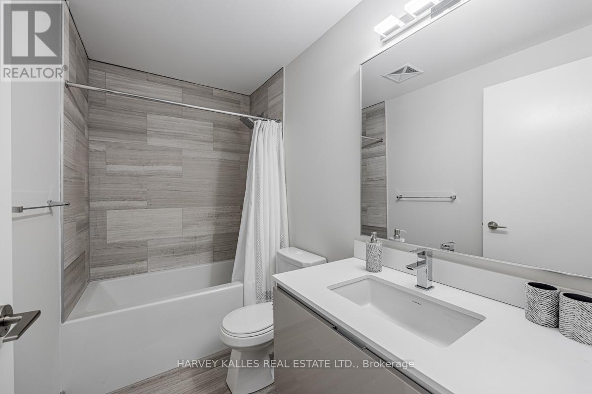 1001 - 200 Bloor Street W, Toronto, Ontario  M5S 1T8 - Photo 13 - C14110162