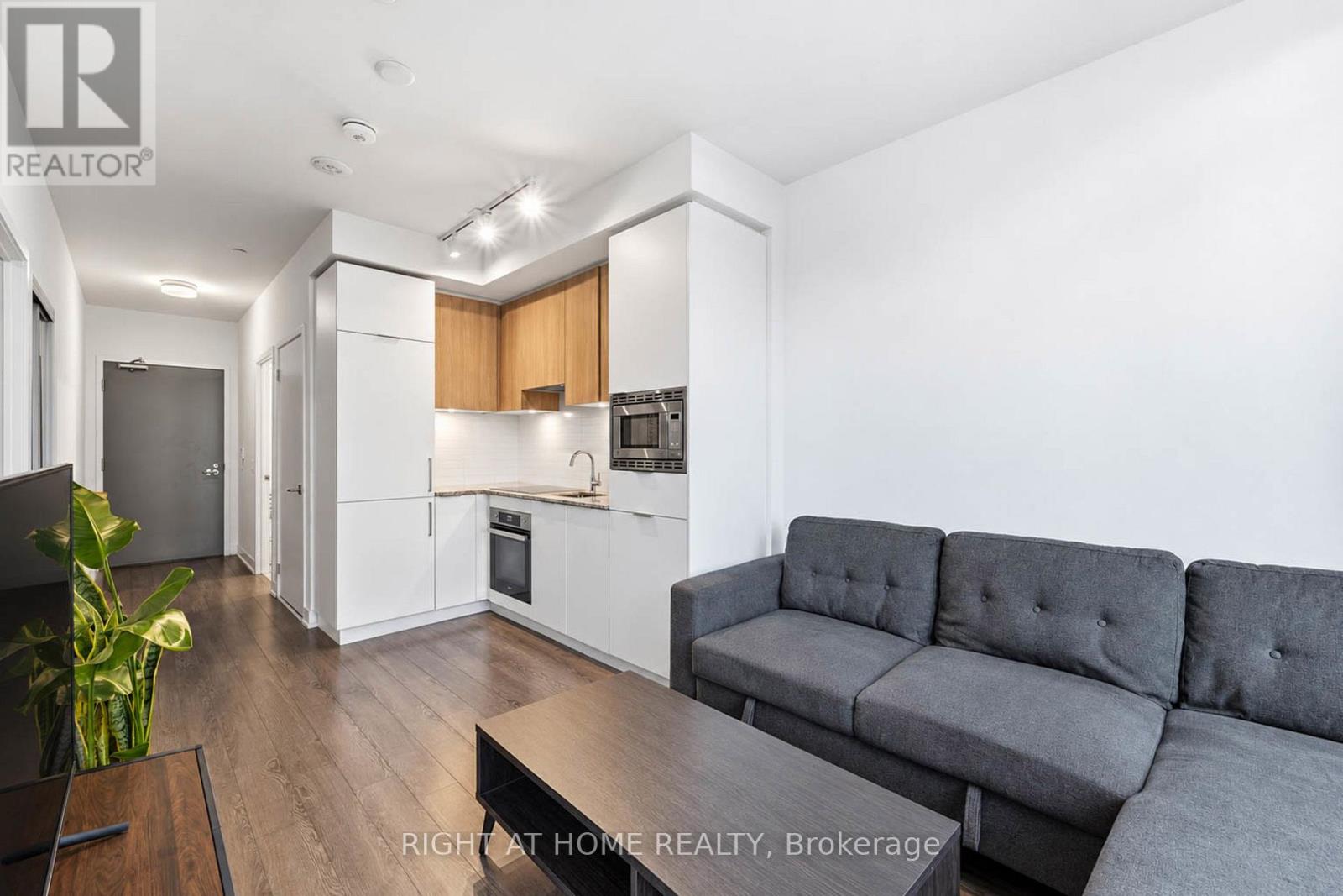 719 - 50 O'neill Road, Toronto, Ontario  M3C 0R1 - Photo 6 - C14110370