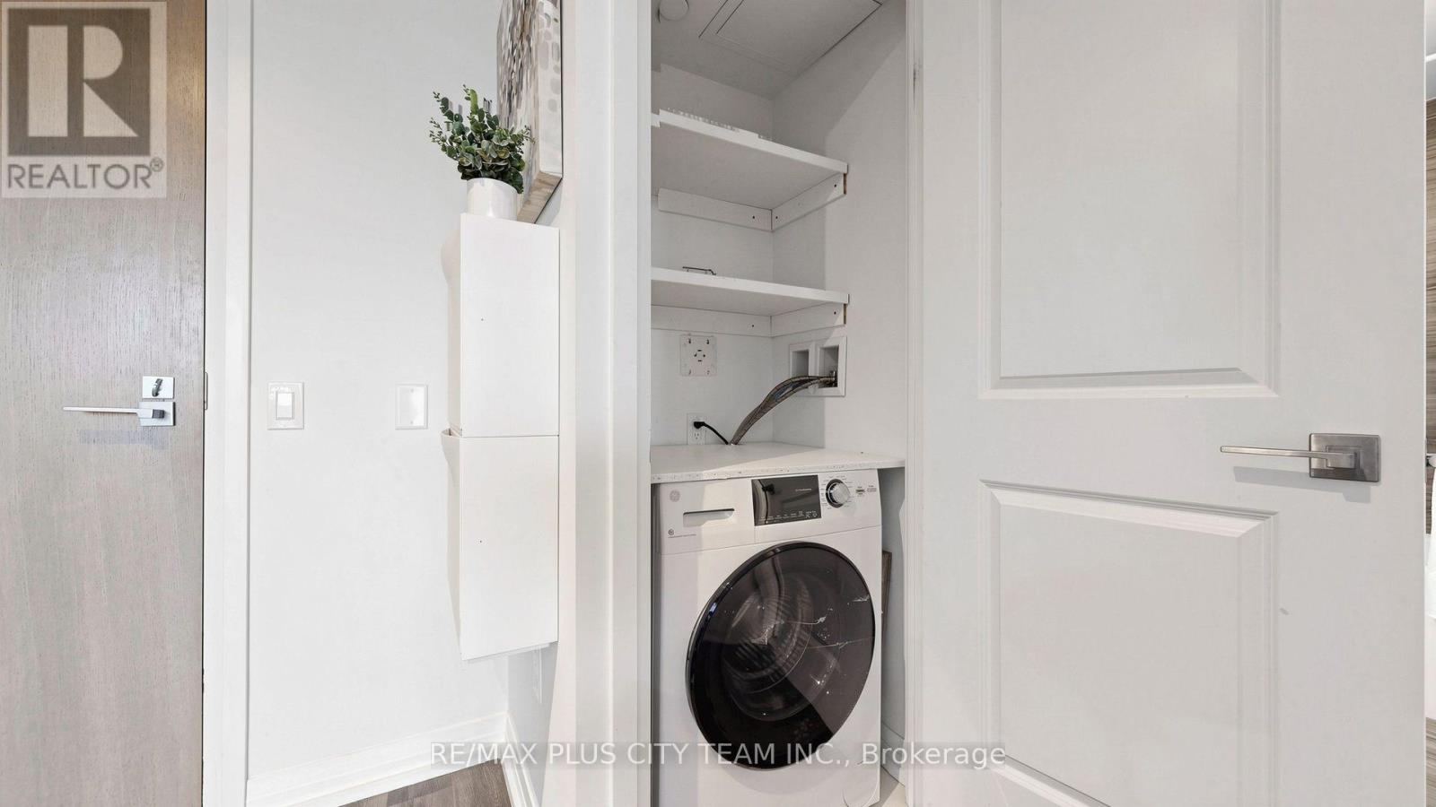 1903 - 251 Jarvis Street, Toronto, Ontario  M5B 0C3 - Photo 16 - C14110374