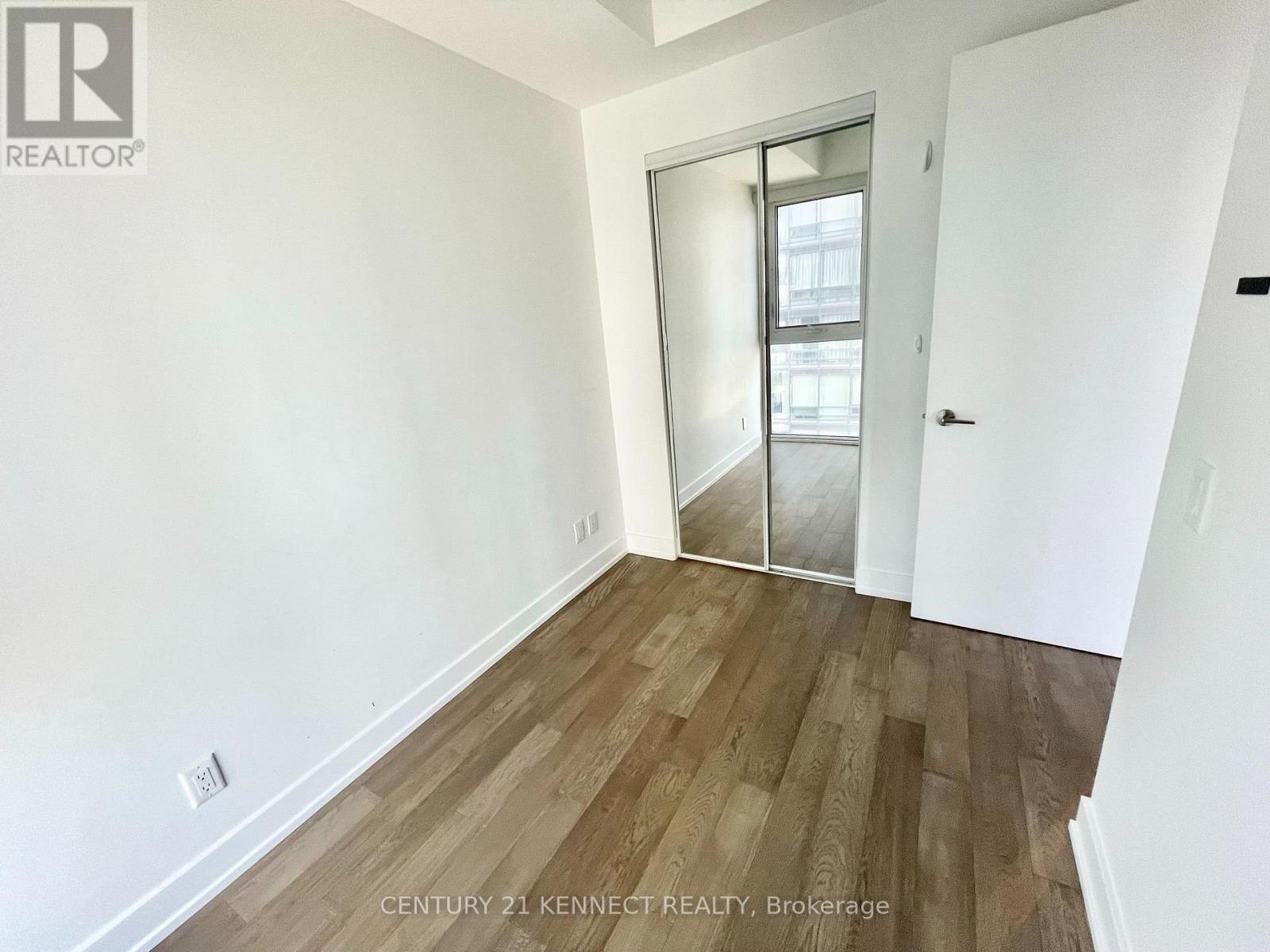 2301 - 7 Grenville Street, Toronto, Ontario  M4Y 1A1 - Photo 30 - C14110386